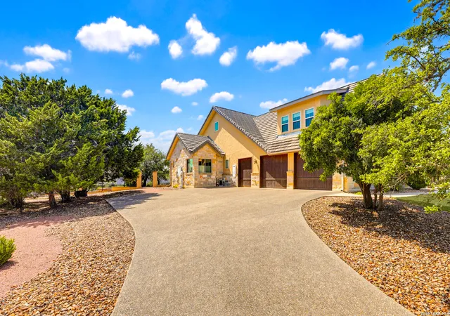 Photo 3 of Single family home for sale at 3704 Club View, Kerrville, TX 78028 | MLS# 1971625 | Listing updated on 2026-06-12