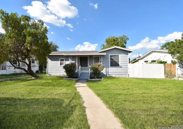 Homes for sale in San Antonio, TX | 127 Glencoe Dr, San Antonio, TX 78212 | MLS# 1971684
