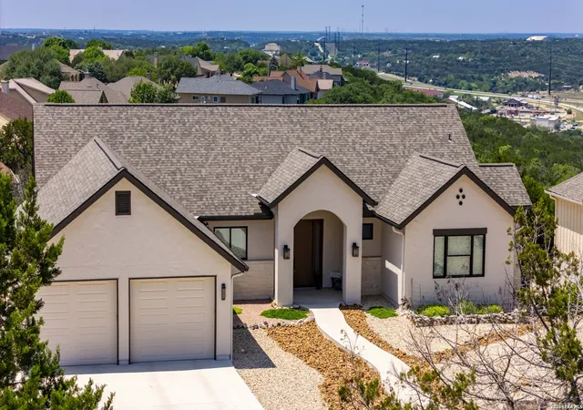 Photo 2 of Single family home for sale at 2004 Crown View Dr, Kerrville, TX 78028 | MLS# 1971771 | Listing updated on 2026-08-14