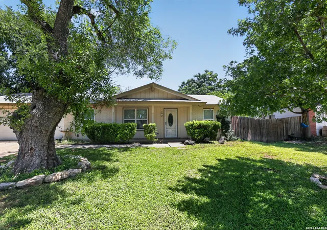 Photo 2 of Single family home for sale at 5615 Brandemere Dr, San Antonio, TX 78218 | MLS# 1971838 | Listing updated on 2026-06-28