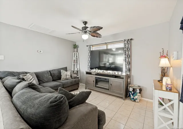 4th image of 223 Whitman Ave, San Antonio, TX 78211 | MLS# 1971857