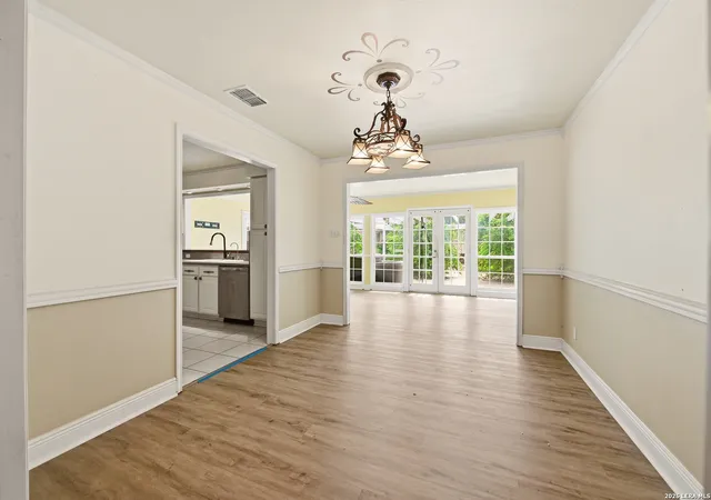 Photo 2 of Single family home for sale at 1320 Continental Dr, Pleasanton, TX 78064 | MLS# 1971966 | Listing updated on 2026-08-18