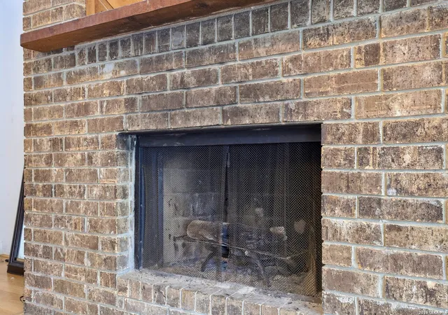Photo 4 of Condo for sale at 2542 Babcock #D202, San Antonio, TX 78229 | MLS# 1971974 | Listing updated on 2026-08-31