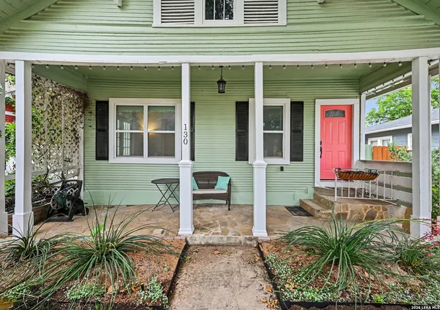 Homes for sale in San Antonio, TX | 130 Groveland Pl, San Antonio, TX 78209 | MLS# 1972018