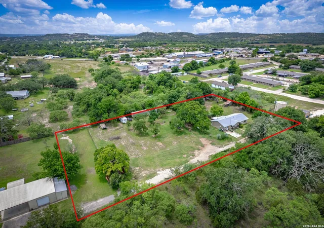 2nd image of 461 Shorty's Ln, Fredericksburg, TX 78624 | MLS# 1972023