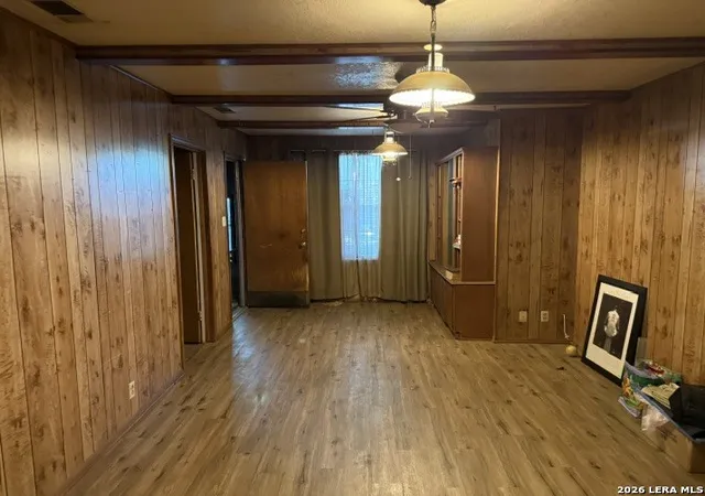 Photo 2 of Sale Pending at 434 Sharmain Pl, San Antonio, TX 78221 | MLS# 1972071 | Listing updated on 2026-08-07