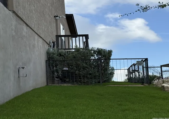 Photo 31 of Single family home for sale at 18806 Canyon View Pass, Helotes, TX 78023 | MLS# 1972076 | Listing updated on 2026-10-09
