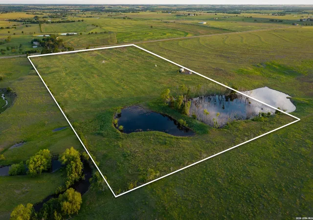 Homes for sale in Moulton, TX | 6932 Fm 532, Moulton, TX 77975 | MLS# 1972208