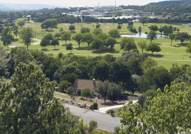 Photo 3 of Single family home for sale at 1307 Malibu Dr, Kerrville, TX 78028 | MLS# 1972229 | Listing updated on 2026-06-22