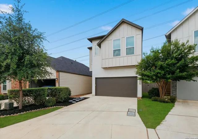 Photo 3 of Sale Pending at 4410 Stark Aly, San Antonio, TX 78217 | MLS# 1972234 | Listing updated on 2026-07-30
