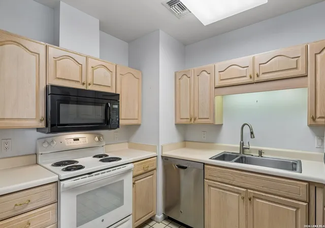 Homes for sale in San Antonio, TX | 1 Towers Park Ln #1202, San Antonio, TX 78209 | MLS# 1972325