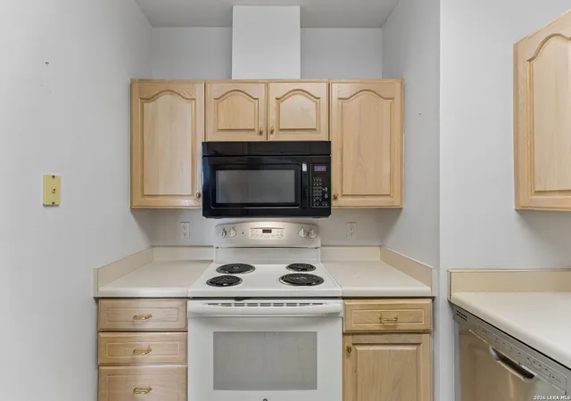 Homes for sale in San Antonio, TX | 1 Towers Park Ln #1202, San Antonio, TX 78209 | MLS# 1972325