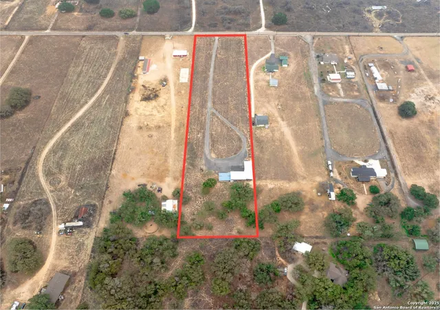 3rd image of 472 County Road 6723, Natalia, TX 78059 | MLS# 1972459