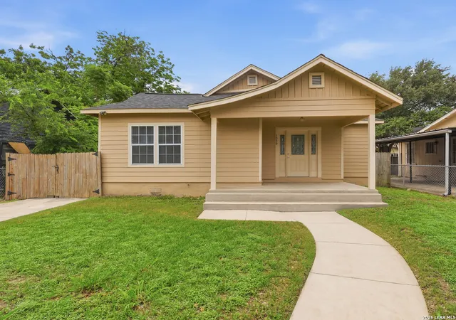 2nd image of 1030 W Winnipeg Ave, San Antonio, TX 78225 | MLS# 1972479