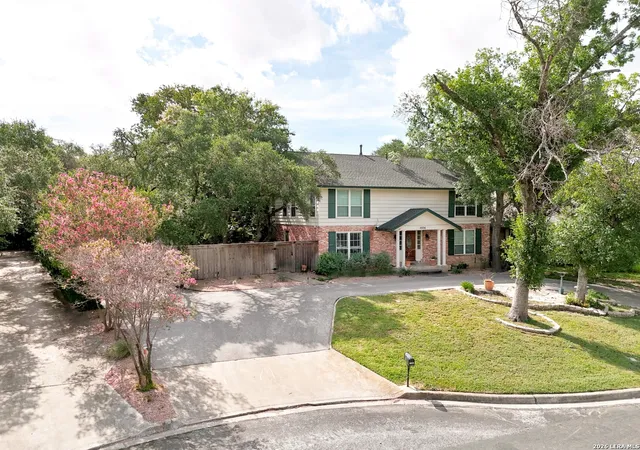 Homes for sale in San Antonio, TX | 11506 Whisper Rock St, San Antonio, TX 78230 | MLS# 1972503