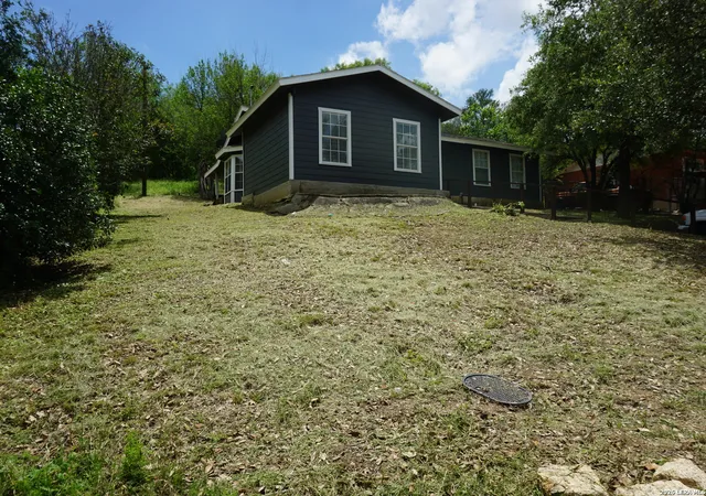 Homes for sale in San Antonio, TX | 3522 Bob Billa, San Antonio, TX 78223 | MLS# 1972529