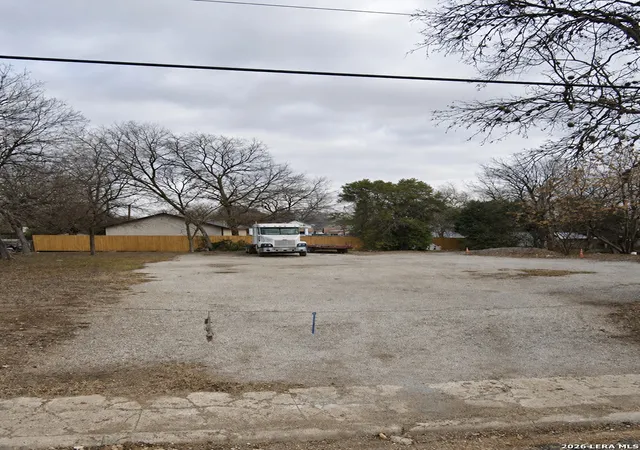 2nd image of 347 Ferris Ave, San Antonio, TX 78220 | MLS# 1972543