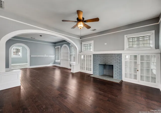 Homes for sale in San Antonio, TX | 830 W Craig Pl, San Antonio, TX 78212 | MLS# 1972548