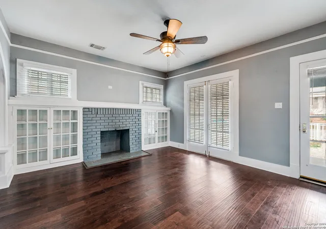 Homes for sale in San Antonio, TX | 830 W Craig Pl, San Antonio, TX 78212 | MLS# 1972548