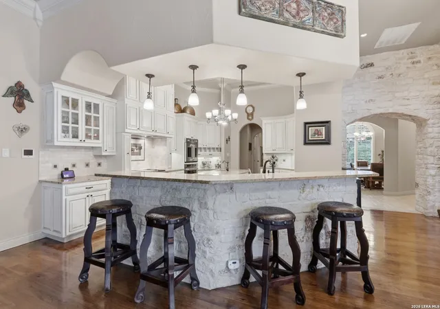 Photo 4 of Single family home for sale at 628 Long Mdw, Spring Branch, TX 78070 | MLS# 1972601 | Listing updated on 2026-09-19