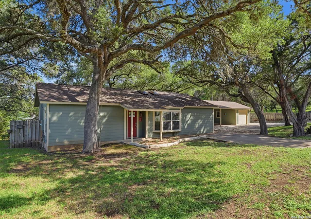 Photo 3 of Single family home for sale at 2618 Grandview, Canyon Lake, TX 78133 | MLS# 1972643 | Listing updated on 2026-08-04