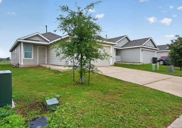 Photo 3 of Single family home for sale at 13435 Ashworth Blvd, San Antonio, TX 78221 | MLS# 1972658 | Listing updated on 2026-08-27