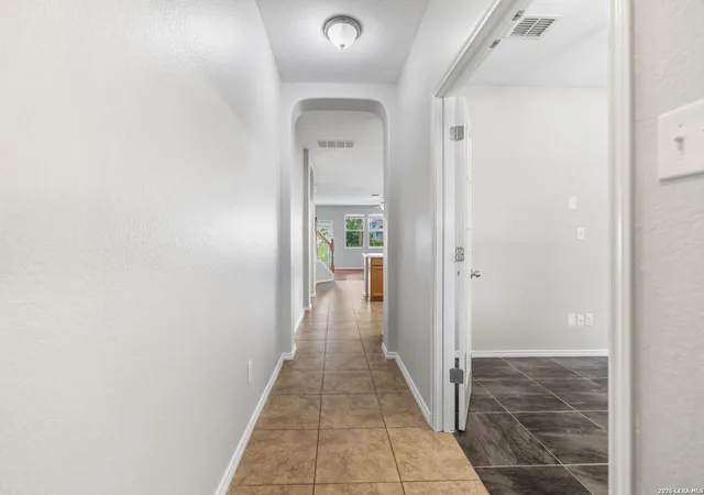 Photo 4 of Single family home for sale at 3103 Thunder Gulch, San Antonio, TX 78245 | MLS# 1972704 | Listing updated on 2026-09-25