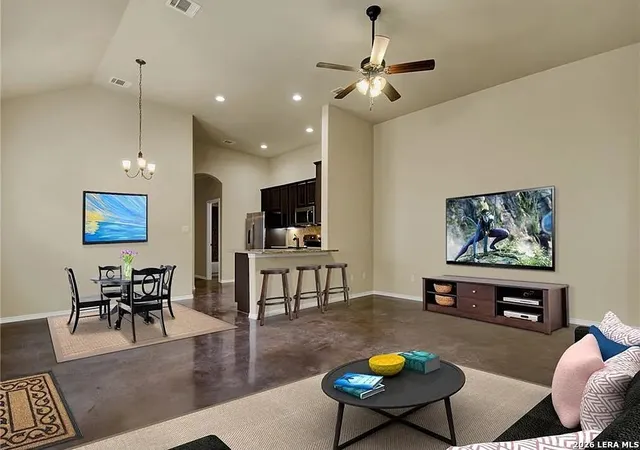 4th image of 1101/1103 Stanley, Seguin, TX 78155 | MLS# 1972736