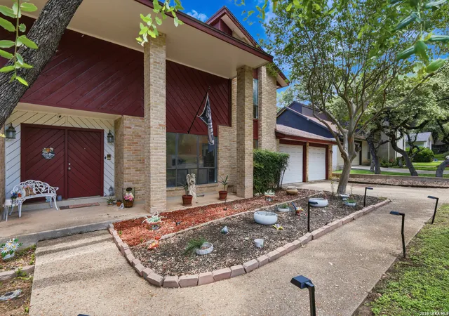 4th image of 14415 Dark Star St, San Antonio, TX 78248 | MLS# 1972772