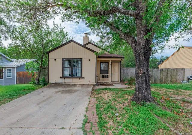 Homes for sale in San Antonio, TX | 9227 Old Sky Harbor, San Antonio, TX 78242 | MLS# 1972785