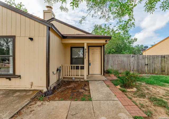 Homes for sale in San Antonio, TX | 9227 Old Sky Harbor, San Antonio, TX 78242 | MLS# 1972785