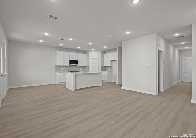3rd image of 6575 Bufflehead Bend, Leon Valley, TX 78240 | MLS# 1972807