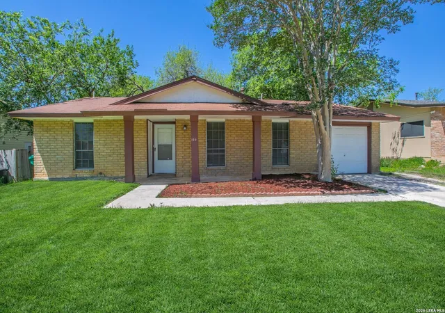 Homes for sale in Converse, TX | 129 Meadow Dr, Converse, TX 78109 | MLS# 1972878