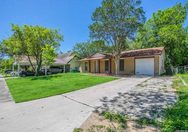Homes for sale in Converse, TX | 129 Meadow Dr, Converse, TX 78109 | MLS# 1972878