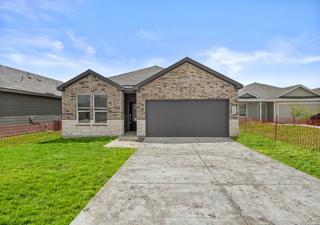 Photo 1 of Sale Pending at 518 Lew Pass, San Antonio, TX 78221 | MLS# 1972905 | Listing updated on 2026-09-10