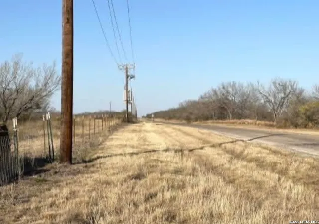 5th image of 3968 Bluntzer Rd, Jourdanton, TX 78026 | MLS# 1972942