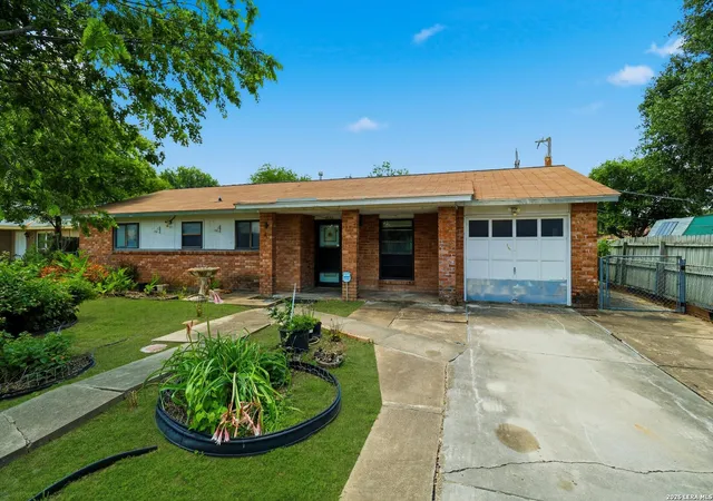 Photo 3 of Single family home for sale at 4030 Judivan, San Antonio, TX 78218 | MLS# 1972950 | Listing updated on 2026-09-07