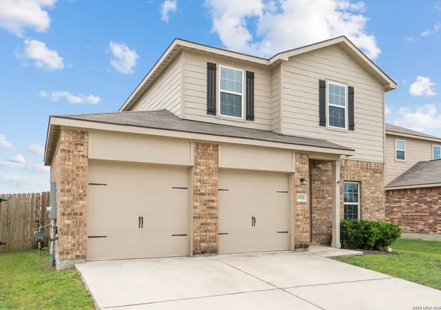 Photo 3 of Single family home for sale at 1579 Violet Ln, Kyle, TX 78640 | MLS# 1972982 | Listing updated on 2026-09-28