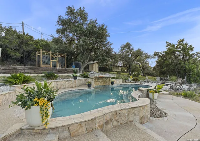 4th image of 9039 Eagles Vw, Spring Branch, TX 78070 | MLS# 1972992