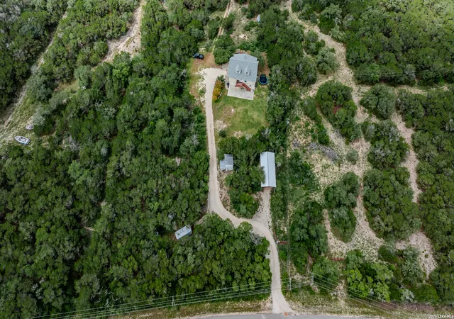3rd image of 1722 County Road 270, Mico, TX 78056 | MLS# 1973034
