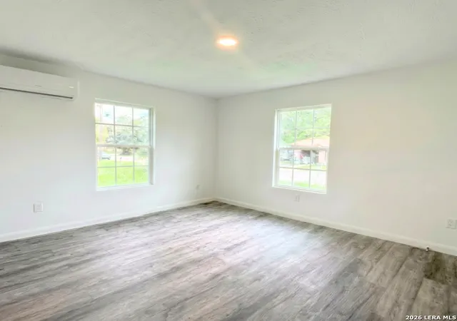 Homes for sale in Beeville, TX | 209 N Burke St, Beeville, TX 78102 | MLS# 1973061