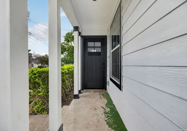 4th image of 634 Drake Ave, San Antonio, TX 78204 | MLS# 1973067