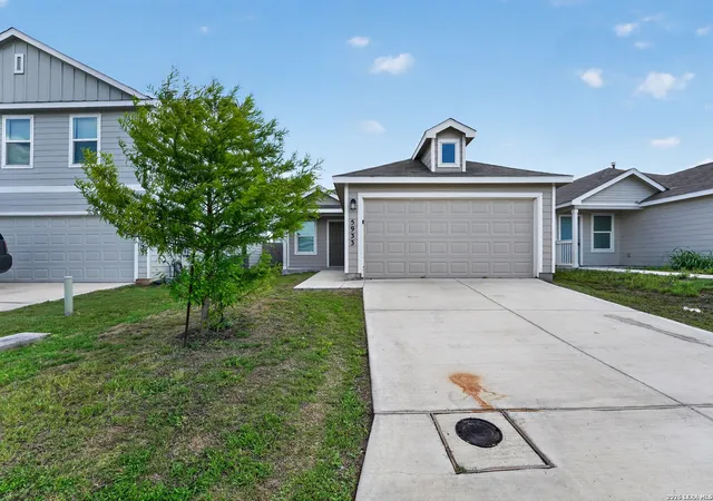 Photo 1 of Sale Pending at 5933 Antonio Pl, Seguin, TX 78155 | MLS# 1973077 | Listing updated on 2026-09-16