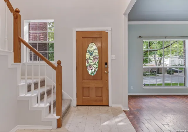 3rd image of 946 Riverstone Dr, San Antonio, TX 78258 | MLS# 1973148