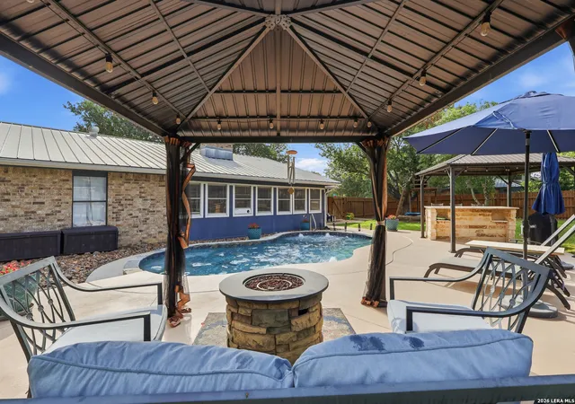 Photo 3 of Single family home for sale at 1250 Hollyhock Ln, New Braunfels, TX 78130 | MLS# 1973173 | Listing updated on 2026-08-21