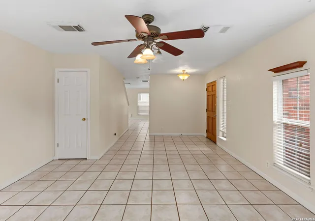 4th image of 7307 Belmont Pl, San Antonio, TX 78240 | MLS# 1973175