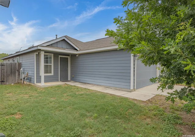 Photo 3 of Sale Pending at 12923 Links Bch, San Antonio, TX 78221 | MLS# 1973225 | Listing updated on 2026-09-14