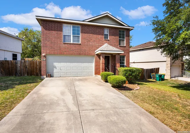 Homes for sale in Universal City, TX | 9111 Spiral Woods, Universal City, TX 78148 | MLS# 1973276