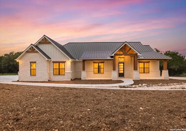 Photo 2 of Single family home for sale at 1744 Crossbow, Canyon Lake, TX 78133 | MLS# 1973309 | Listing updated on 2026-09-14