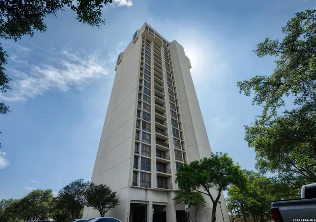 Photo 4 of Condo for sale at 7701 Wurzbach Rd #1105, San Antonio, TX 78229 | MLS# 1973317 | Listing updated on 2026-08-31